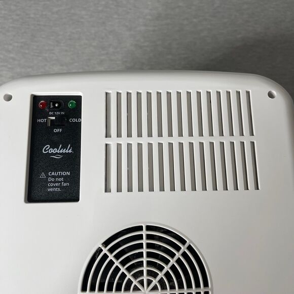 Cooluli White & Pink 12 Can / 10 Liter Vanity Mini Beauty Fridge for Decor - Picture 8 of 12